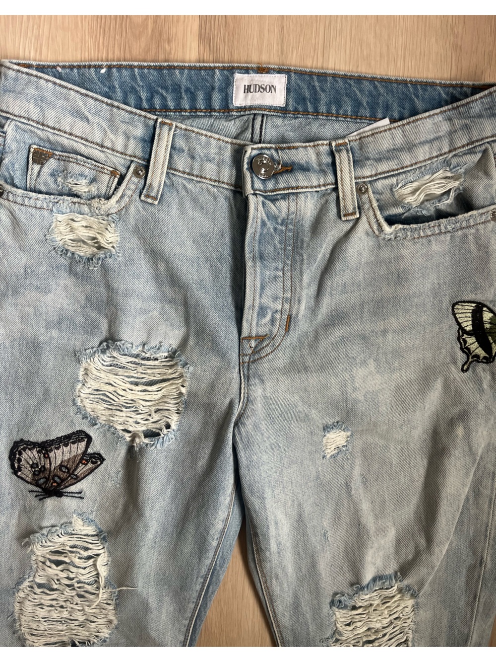 Hudson Riley Embroidery Relaxed Crop Distressed Jeans with Butterfly details - Picture 7 of 10